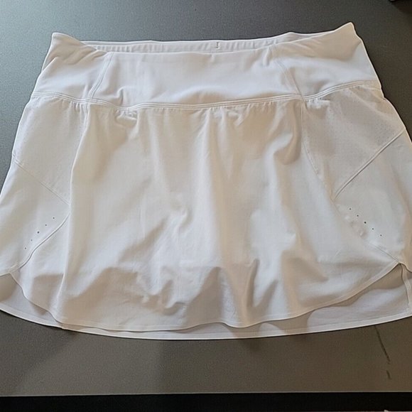 ATHLETA Run With It Skort white skirt sz XL   Running Workout Summer NEW - Picture 3 of 7